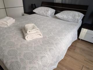 Infinity Landing I - 2