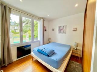 Appartement 6 personnes à La Gaubretière en face du Château - 6