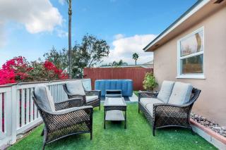 Newly Furnished 3BR 1BA - Spa - AC - Large Backyard - 8