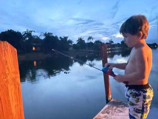 Hidden Secret Waterfront Retreat - 9