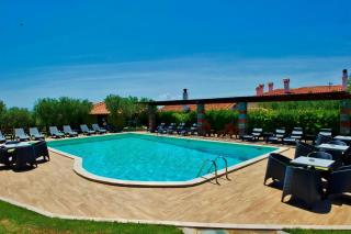 Nette Wohnung in Gerakini mit Garten, gemeinsamem Pool und Terrasse - 8