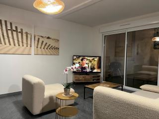 Grand Duplex avec terrasse au cœur de Blaye - 8