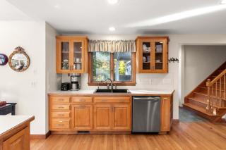 Spacious Home with Direct Pond Access! - 6