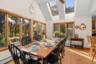 Spacious Home with Direct Pond Access! - 2