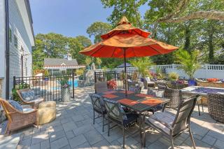 Heated Pool Outdoor Kitchen Luxury Living - 8