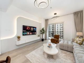 Elite Nest - New Modern 1BR just 1 min to SeaWorld & Ferrari World - 2