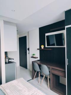 Monoambiente amplio de lujo con wifi - 9