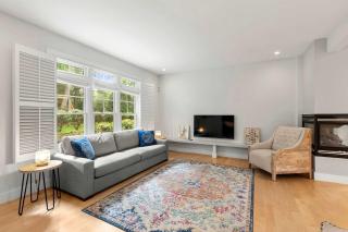 Family Friendly Home Mins to Beach and Downtown - 6