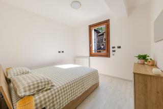 La Rondinella 2 bedr apt 10 min from Bernina Exp - 8