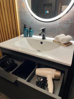 Cozy & Modern Apartment in the Heart of Tromsø - Tromsø - 2