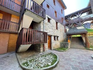 2 pièces au centre de Valmorel avec balcon, proche commerces et remontées mécaniques - FR-1-356-262 - 8