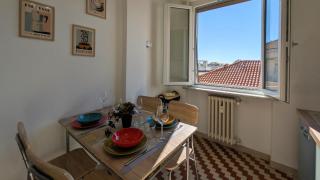 Ari'stay - Panoramic in Piazza Alfieri - 2BR - AC - 3