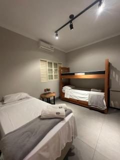 Casa completa com garagem- Estilo e conforto - 1