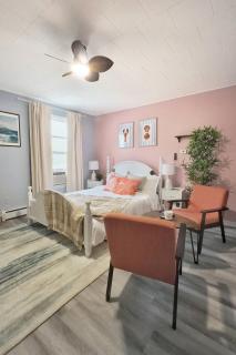 Private Balcony View Riverside Walk Prime Downtown - 0