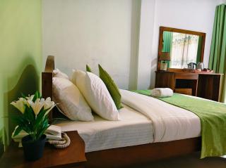 EV Hotel Kandy - 3