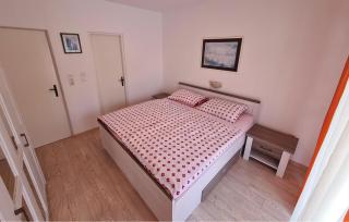 Gorgeous Apartment In Rab With Swimming Pool - Barbat na Rabu - 6