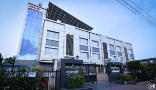 Hotel Mrignayani - 4