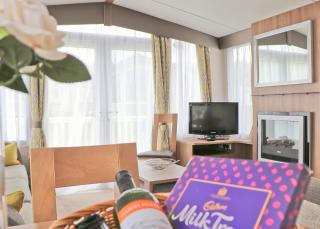 Monkey Tree Holiday Park - 1