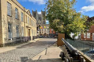 Stunning Flat next to Cathedral - Pass the Keys - 1