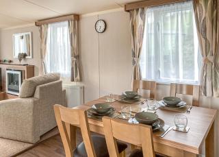 Tan-Y-Fron Holiday Park - 1