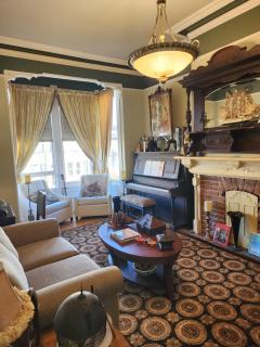 Page Street Stays - 6