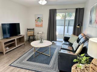 PalmettoBay #3, 2 Bedroom4 Twin BedsPark 2 Cars - 0