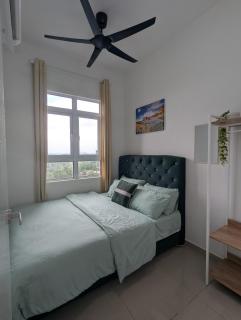 Zaara Mesahill Premier Mountain and City view with King and Queen size bed - 8