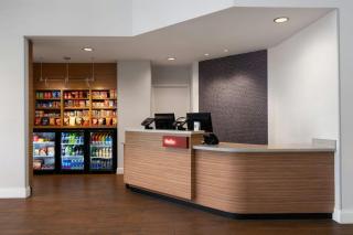 TownePlace Suites by Marriott Phoenix Chandler/Fashion Center - 2