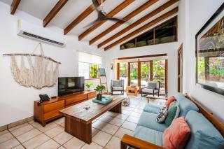Newly Remodeled Villa Across From The Beach - Tamarindo - 7
