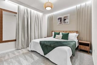 Brand New 05 Bedrooms At Windsor Cay - 5