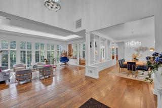 Fancy Poconos Castle Indoor MEGA 10plus Hot Tub - 6