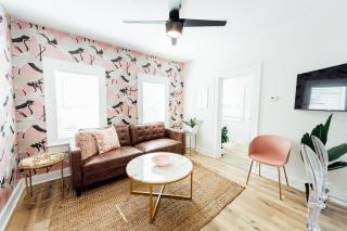 Conch Republic KeyWest Vibes|Mid term| 2bd 1ba - 9