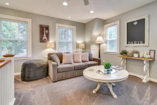 2 Mi to Bay Park Charming Milwaukie Getaway - 7