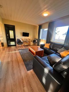 Hlíðarból Guesthouse - 0