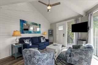 Immersive Treehouse Livin - Marshview Villa near HarbourTown - 5