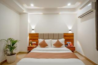 Hotel Travana Stay at Pitampura - 4