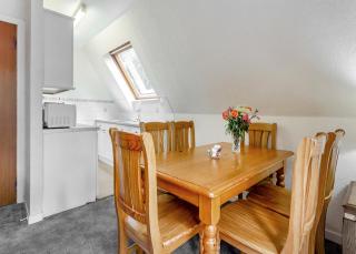 Delny Highland Lodges - 1