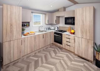 Golden Anchor Caravan Park - 7