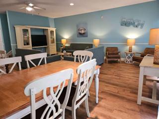 Huge Beautiful Condo with great view of the Ocean - 2