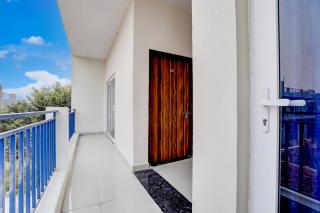 Hotel O SGT University Road Formerly Budhera - 8