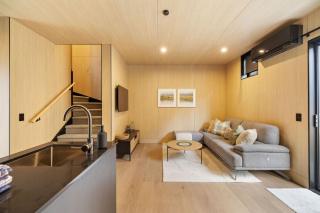 The Little Loop Townhouse - 3