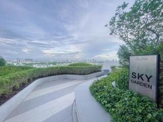 Near BTS Bearing l Rooftop pool and gym - 1