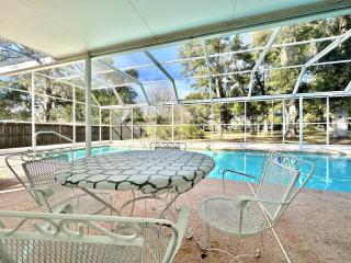 Mamas House Pool Home Minutes From Downtown - 2