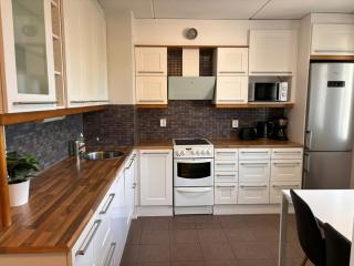 Central and Spacious Apartment for 5 with Sauna - 4