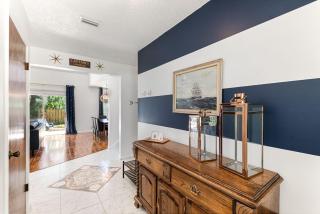 The Captians Quarters - A Unique Family Experience, close to Downtown and Beaches - 1