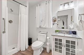 ATX 1BR 1BA Pet-Friendly Home, Mins to AUS w EV Charger and Grill by Austin Vacay - 6