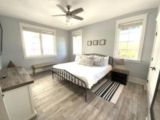 Rosemary Beach | Sleeps 6 | Seaglass At Rosemary | Pools | Balcony - 6