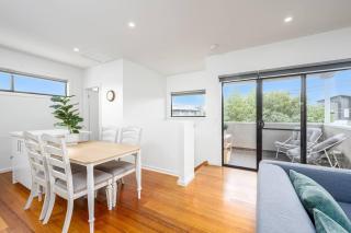 Stylish City Edge Home with Balcony and Parking - 3