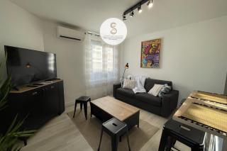 Stalingrad Arles Centre - 2