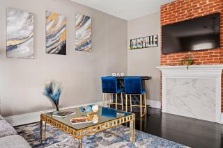 Cozy Home Apartments - 1